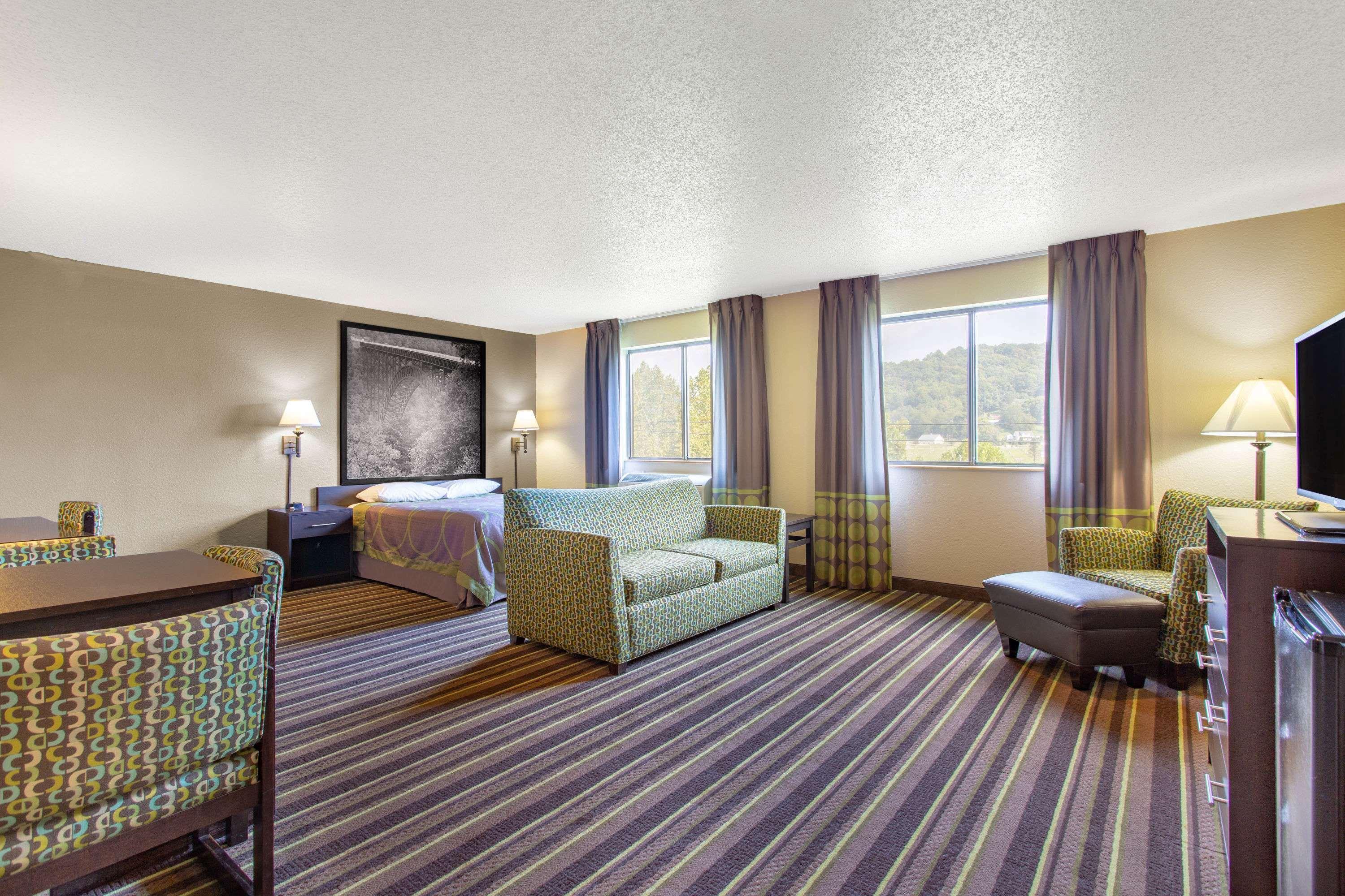Super 8 By Wyndham Weston Wv Hotel Kültér fotó
